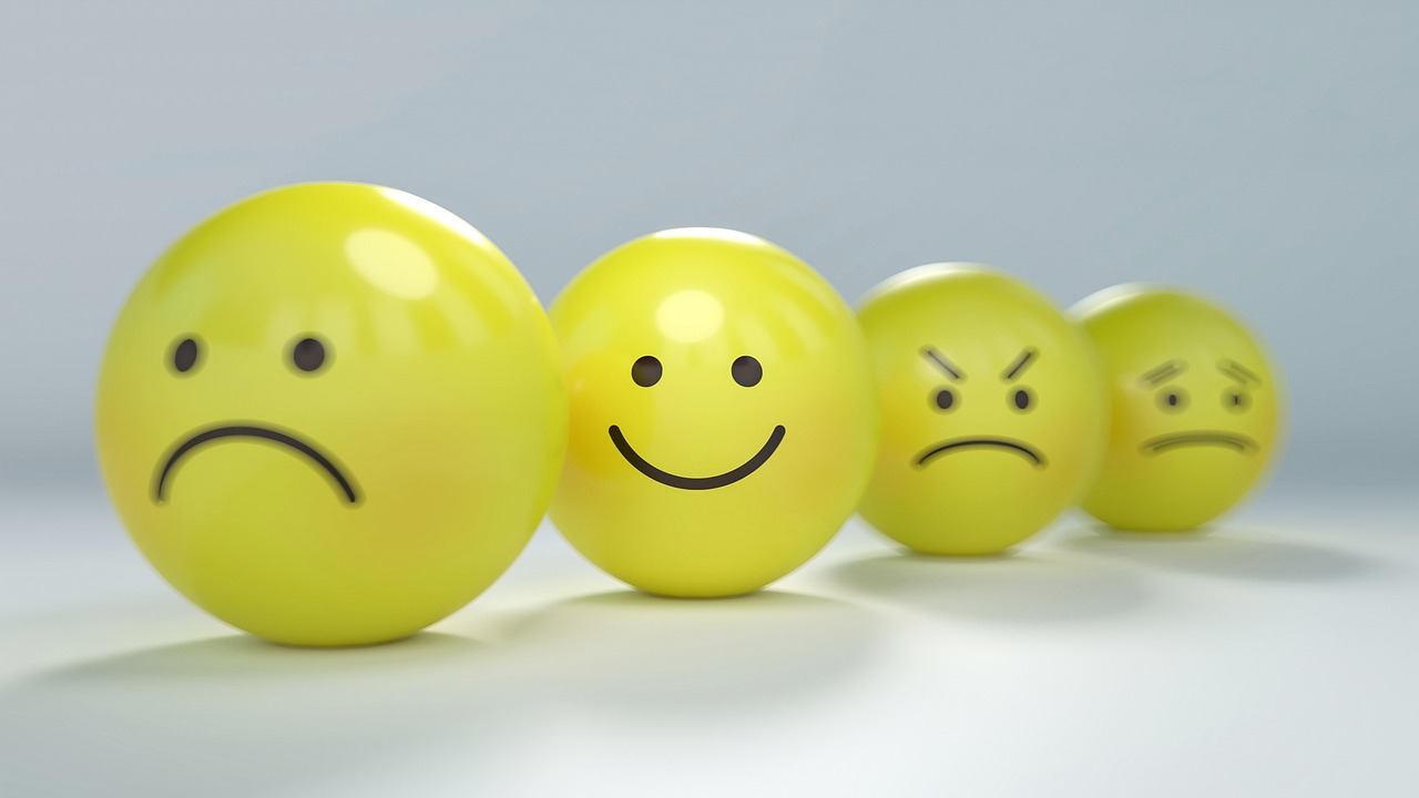 entdecken sie die welt der gesichtsausdrücke, die unsere emotionen und gedanken widerspiegeln. erfahren sie, wie mimik in der kommunikation eine zentrale rolle spielt und lernen sie, verschiedene gesichtsausdrücke zu interpretieren.